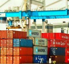 Przerwane łańcuchy dostaw to efekt pandemii, czy celowe działania?